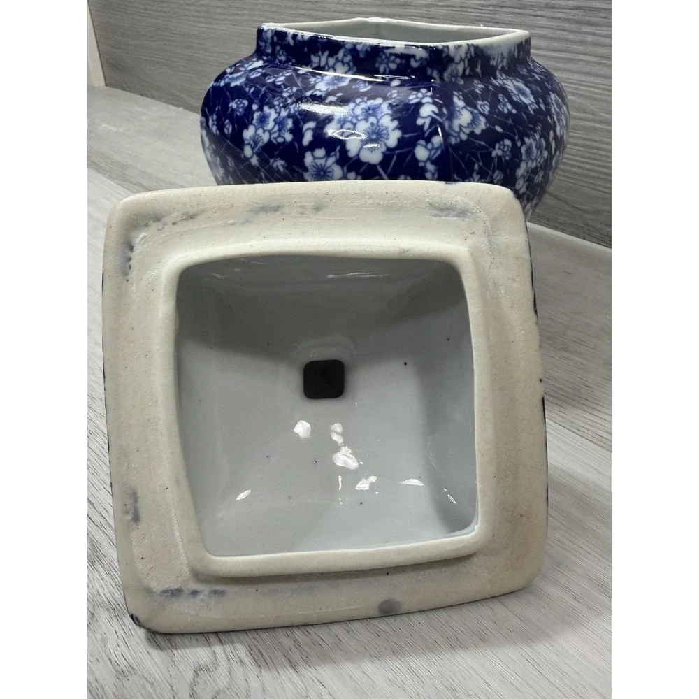 Victoria Ware Style Blue White Chinoiserie Temple Jar Cherry Blossom Lid 8.5